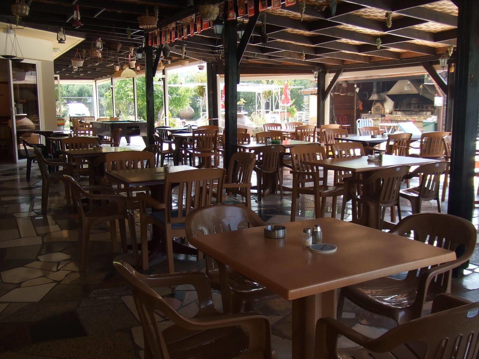 Sunquest Gardens Holiday Resort Limassol Extérieur photo