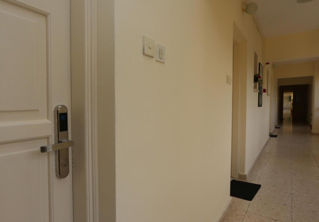Sunquest Gardens Holiday Resort Limassol Extérieur photo