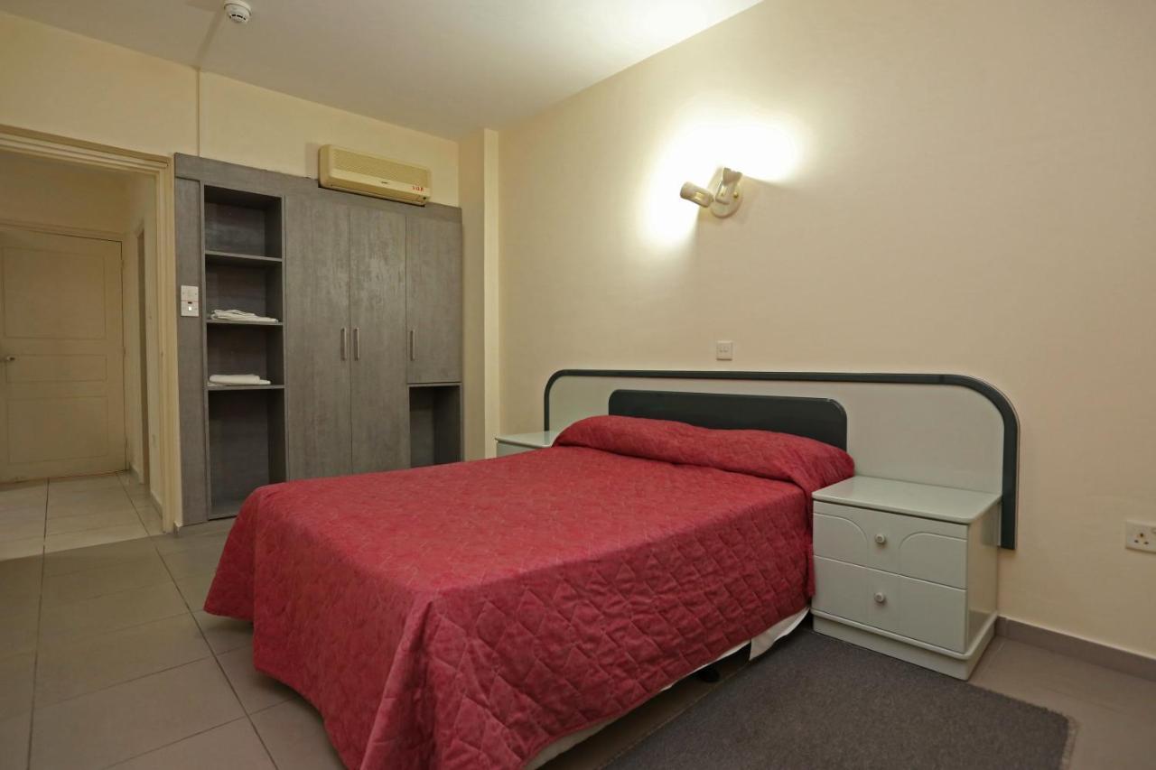 Sunquest Gardens Holiday Resort Limassol Extérieur photo